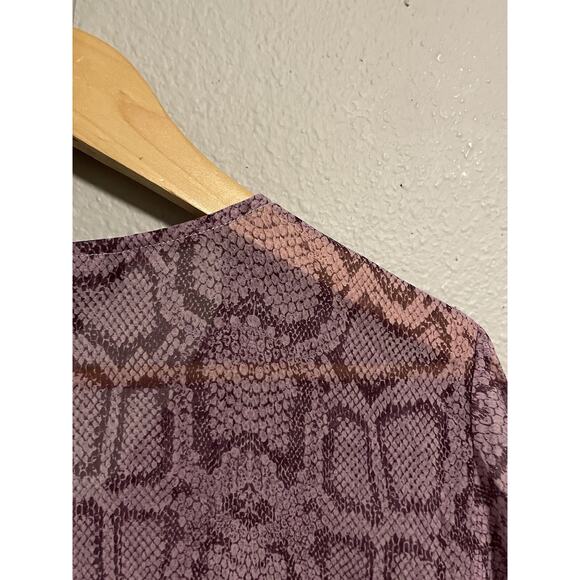 Vintage Spenser Jeremy Women Top Size 10 Purple Snakeprint Silk Sheer Mob Wife - Picture 3 of 7